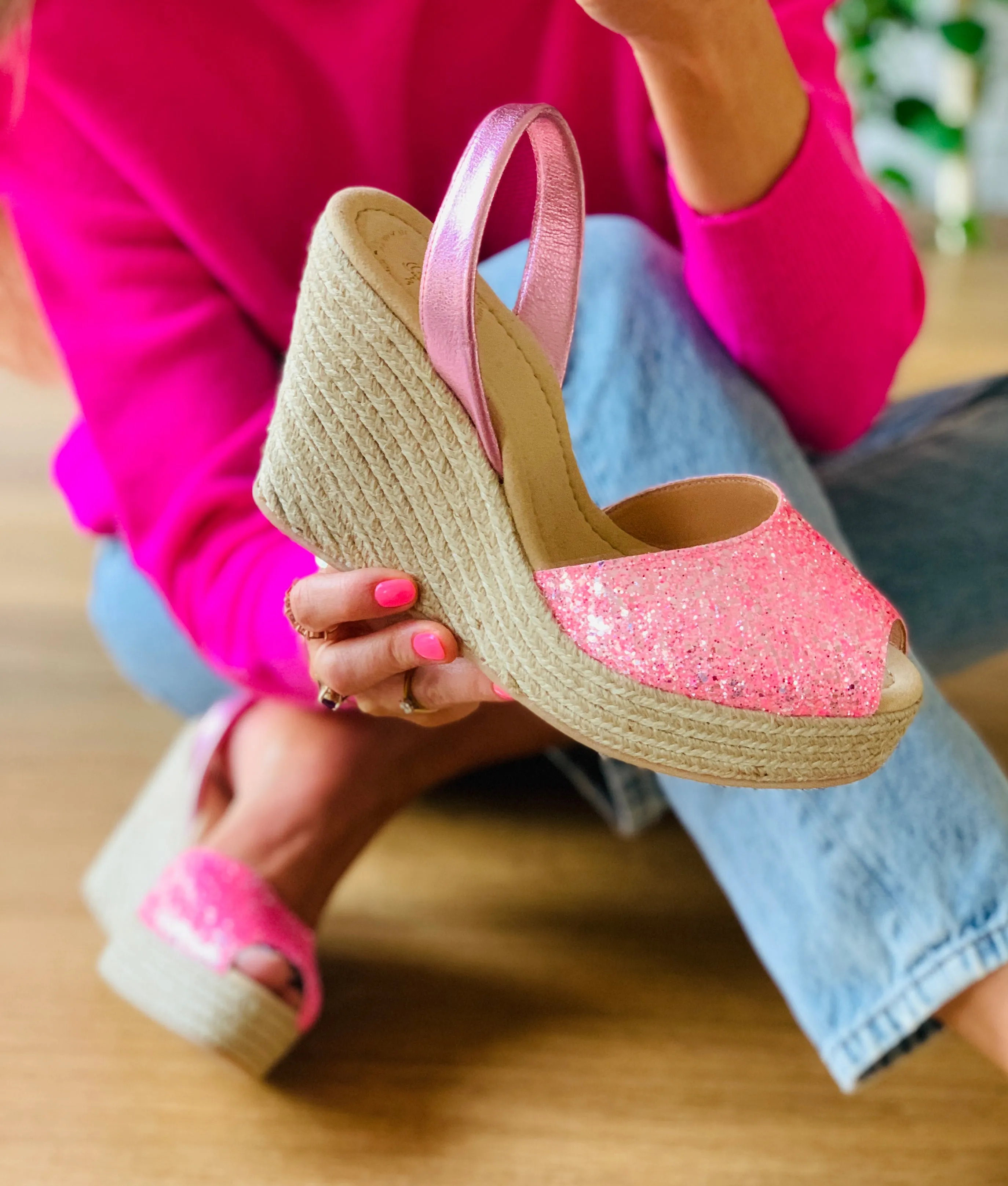 Bubblegum Pink Glitter High Wedge