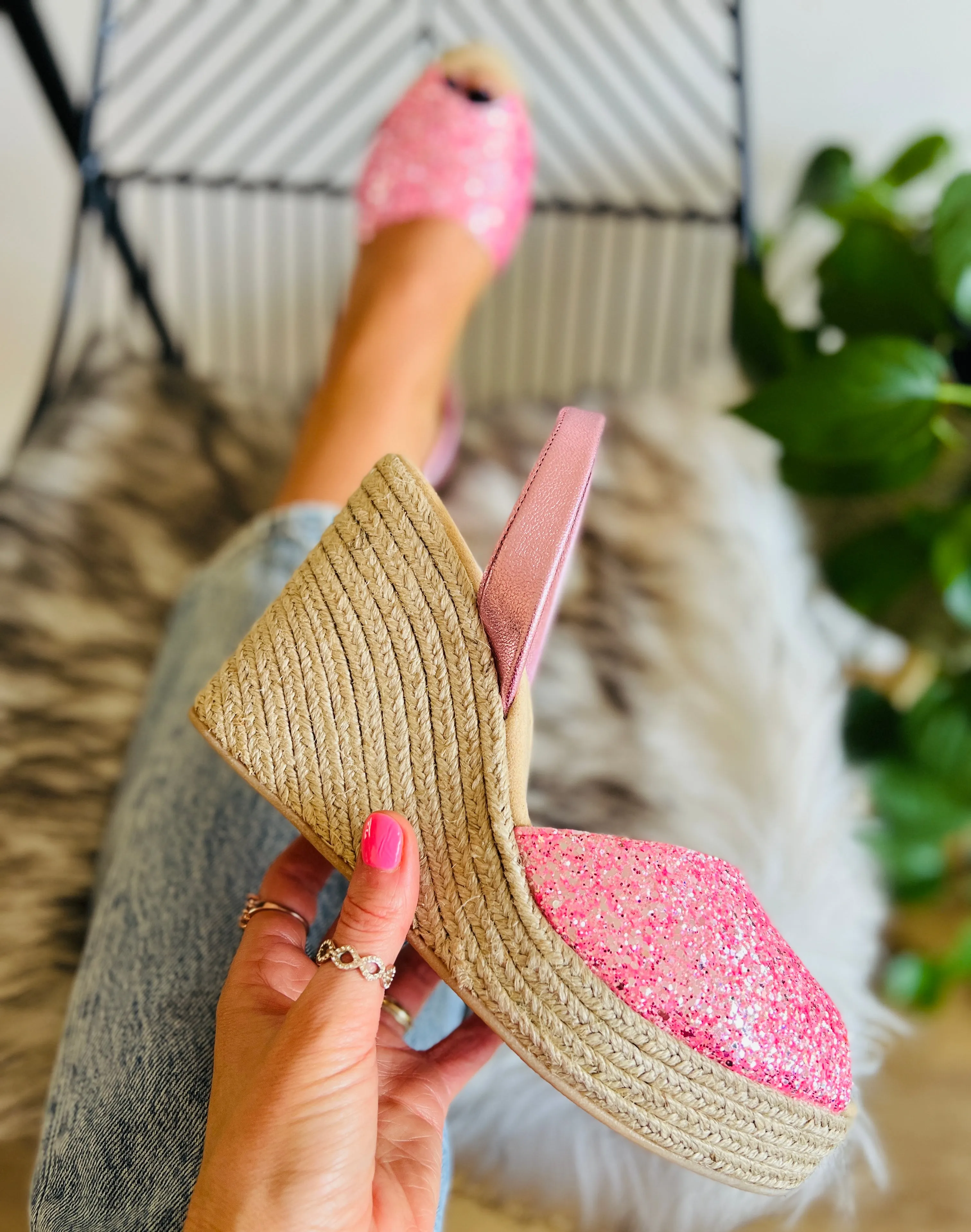 Bubblegum Pink Glitter High Wedge