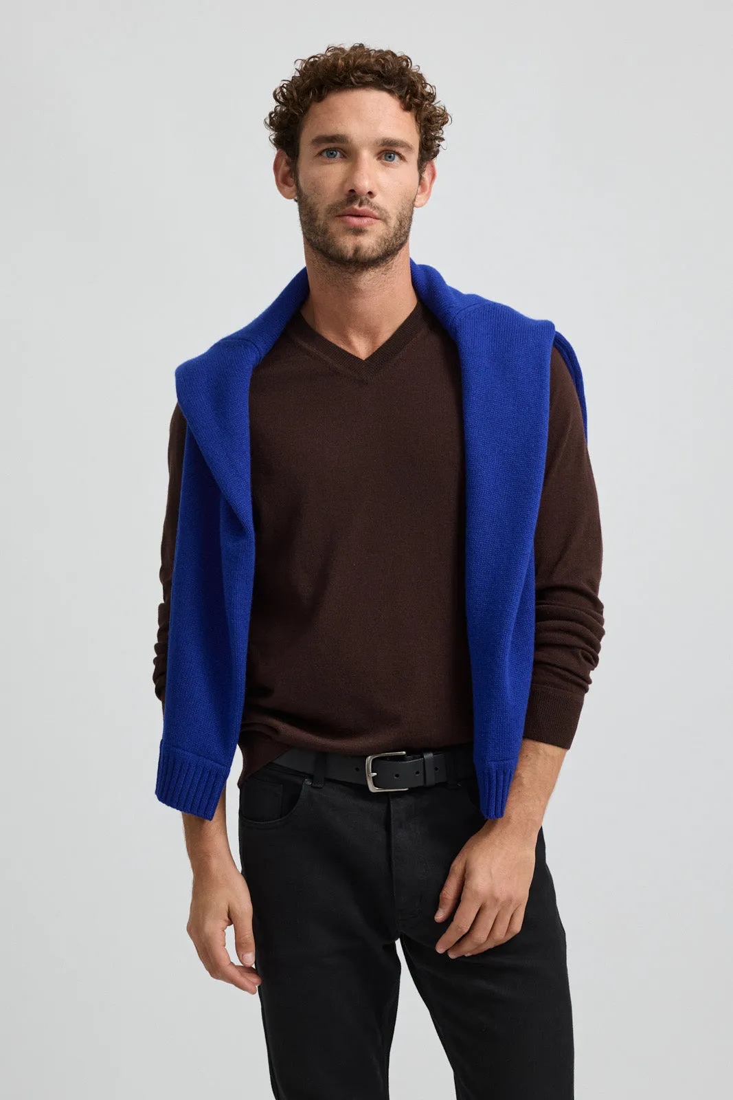FINE V NECK