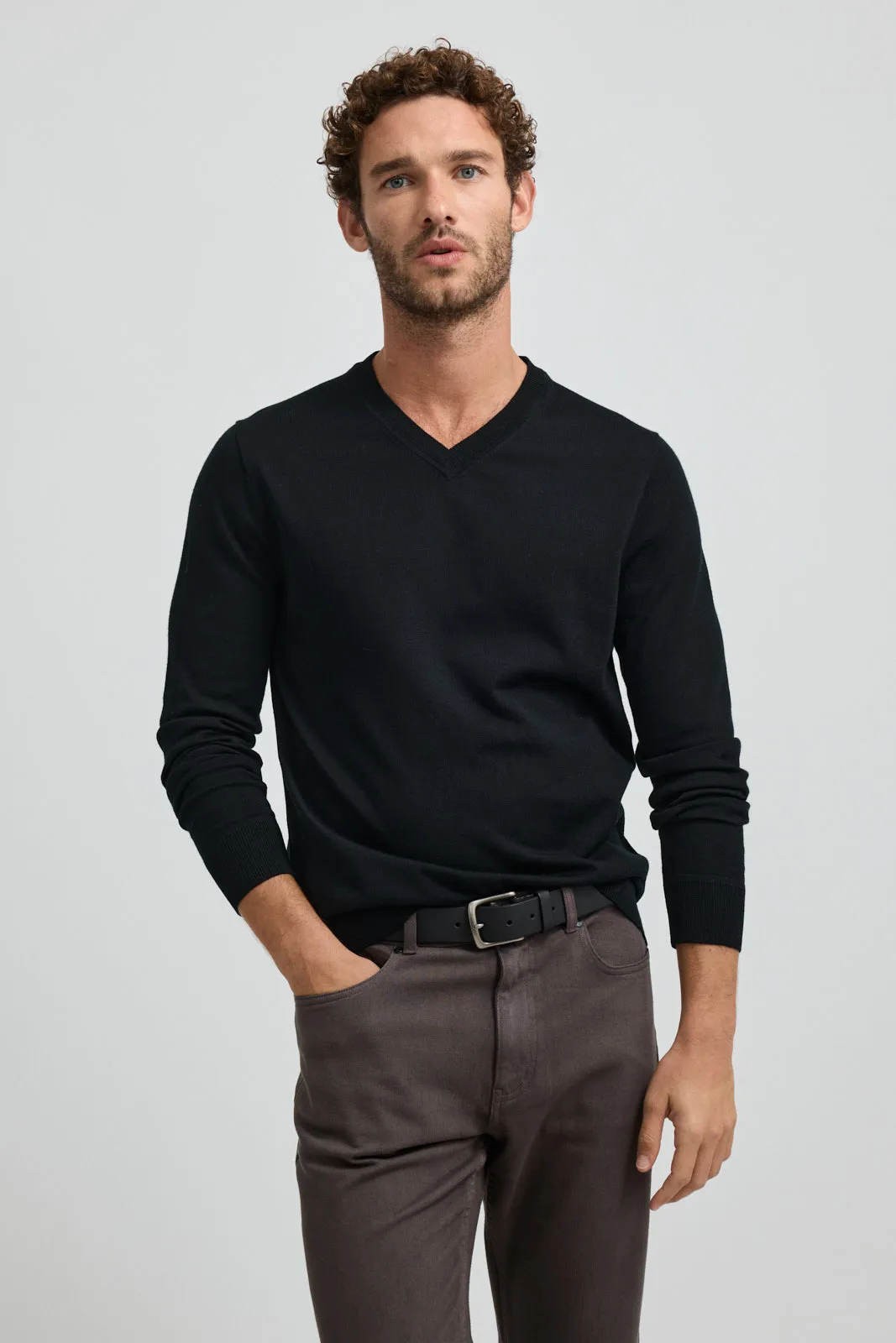 FINE V NECK