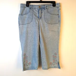 Gloria Vanderbilt Acid Washed Embroidered Capris - 8