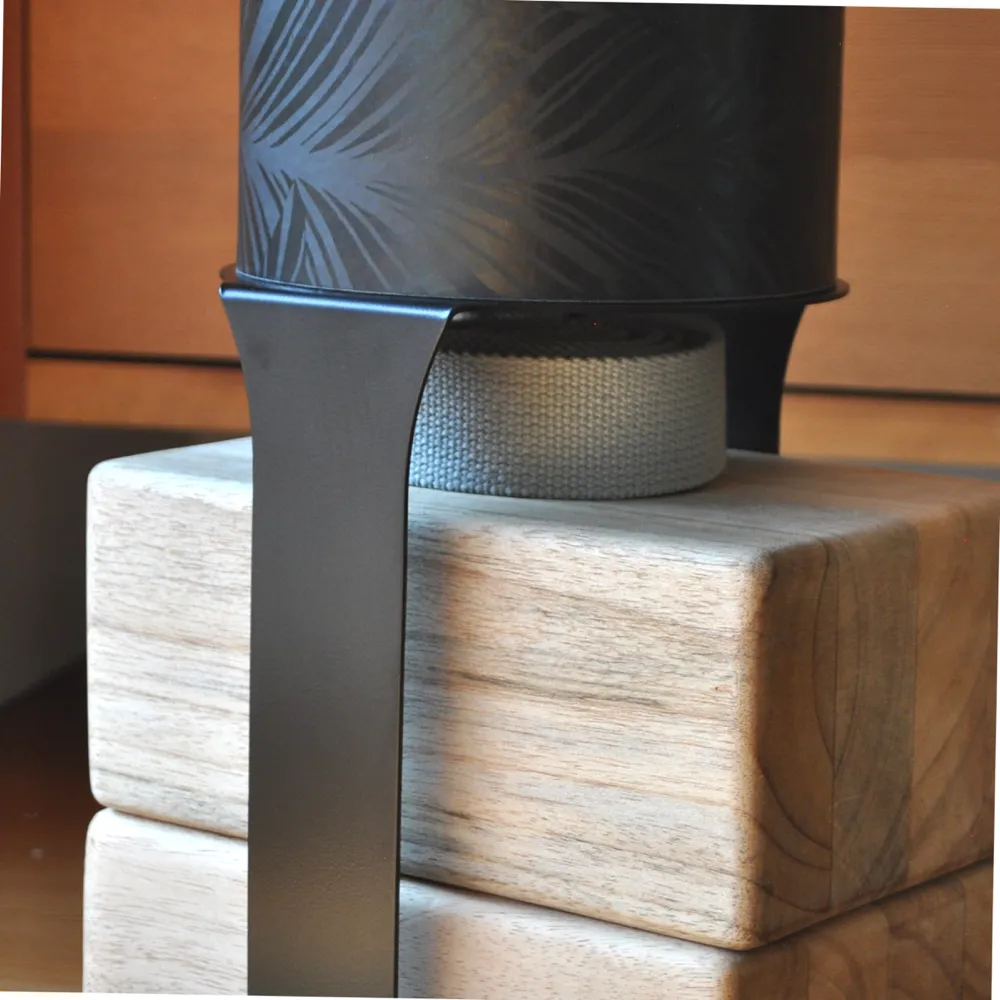 Homi Yoga Block Floor Stand | Black
