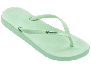 Ipanema anatomic tan colors light green