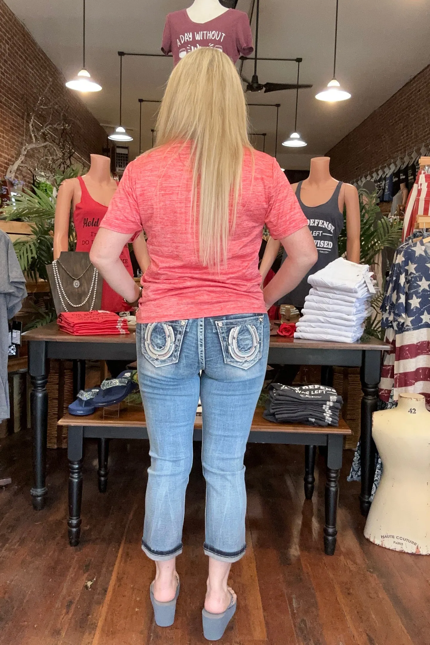 Miss Me "HORSESHOE BLUES" Mid Rise Denim Capri