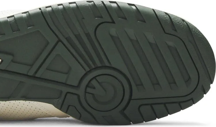 New Balance Aimé Leon Dore x 550 'Evergreen' sneakers, green