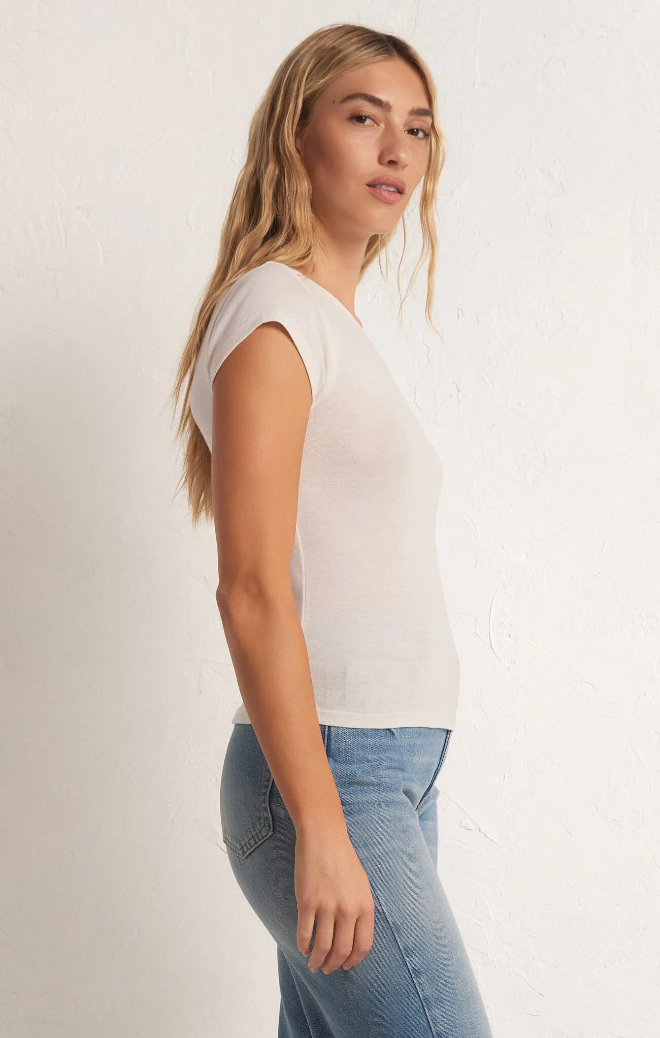 Z SUPPLY - 90S BABY TEE SANDSTONE